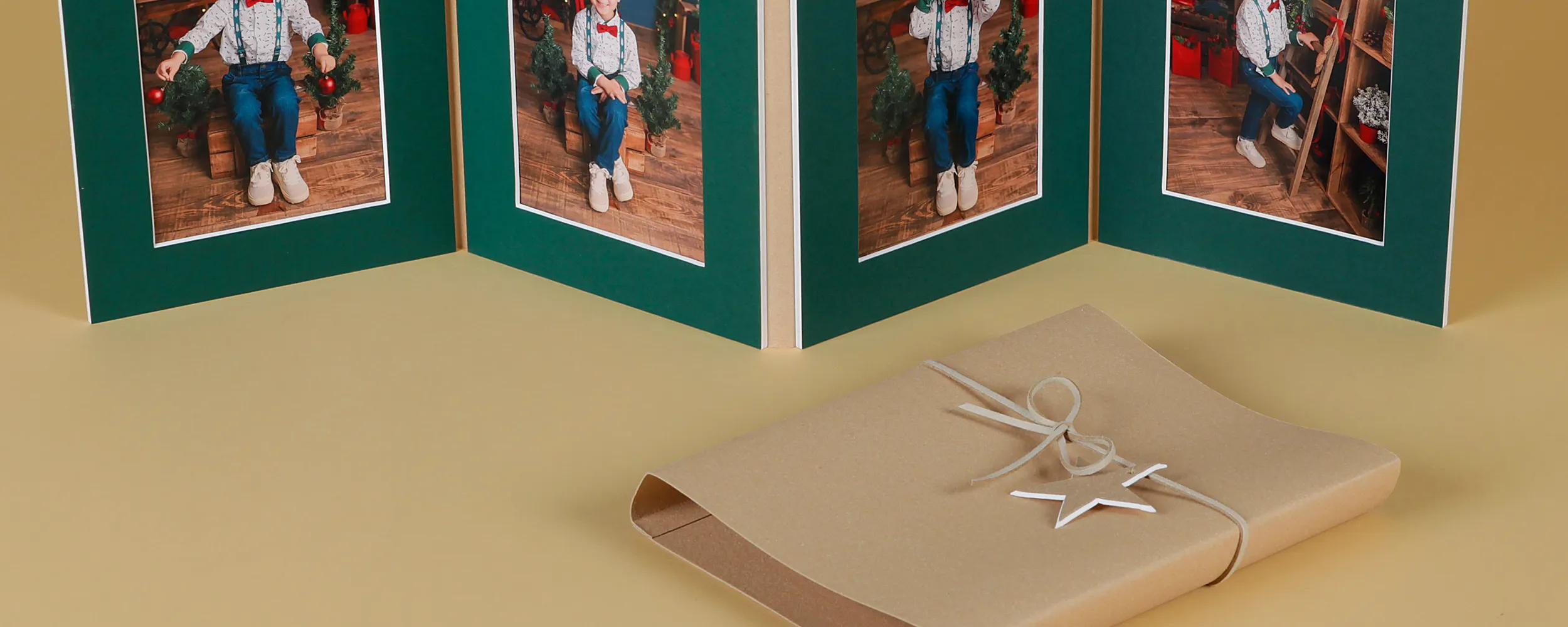 Weihnachtsakkordeon passe-partout aus recyceltem Leder